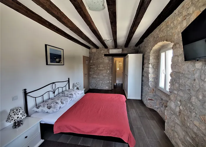 Hotel Boutique Castello Gulich 3*