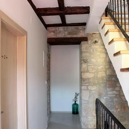 Castello Gulich Готель
