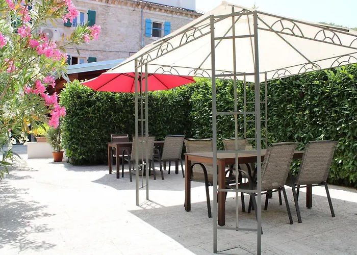 Boutique Castello Gulich פורץ