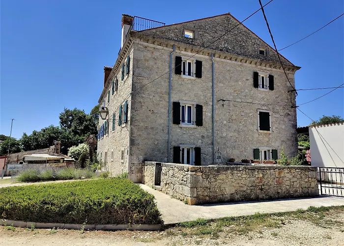 Boutique Castello Gulich Пореч